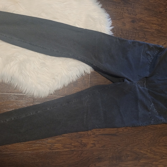 Maternity jeans - Picture 3 of 3